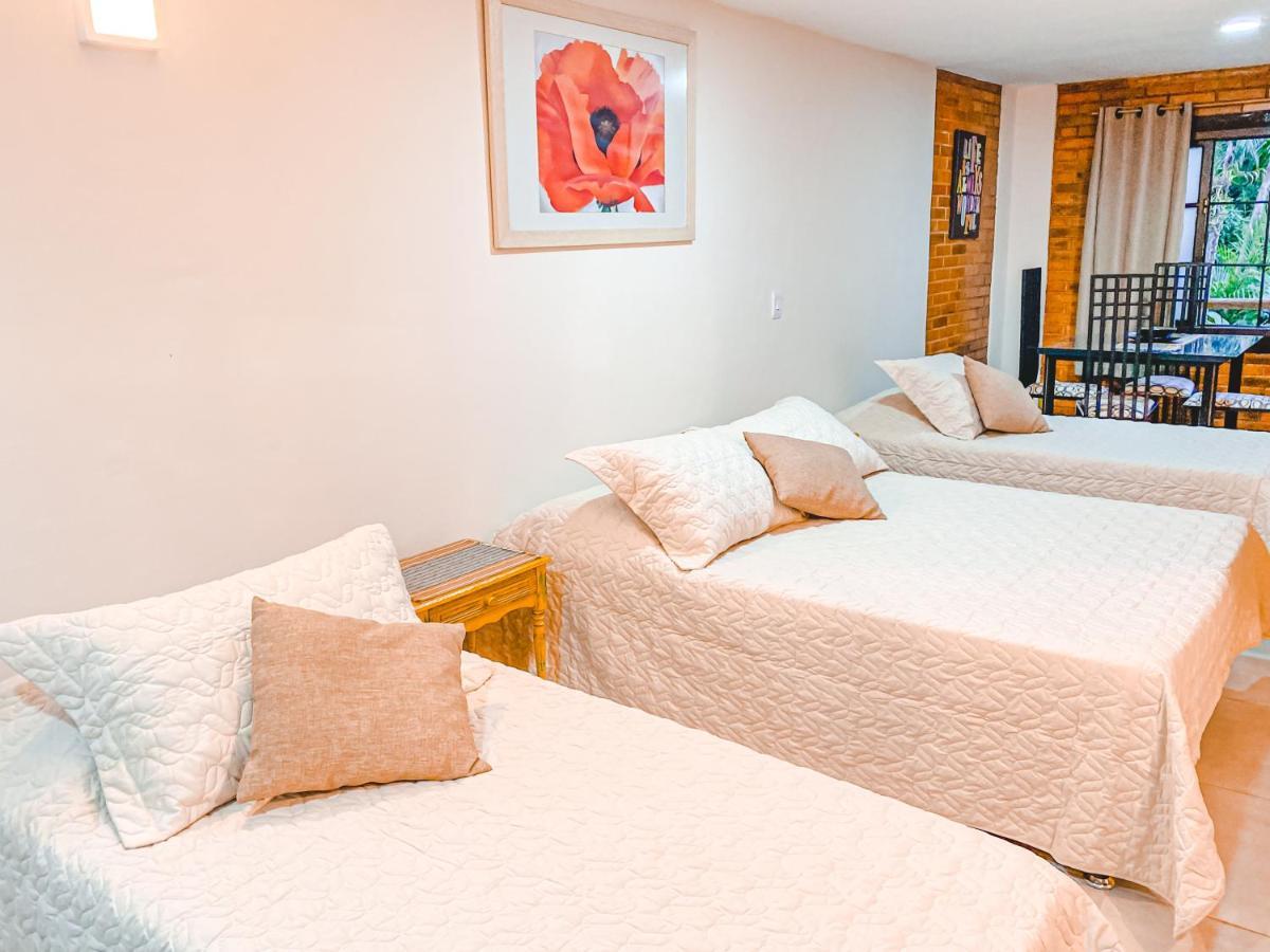 Quarto Família com Banheiro